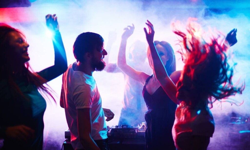 Best Night Clubs for Ladies Night in Gurgaon